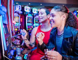 Bangladesh evening mobile browsing scene for apk 9999 casino game show pages